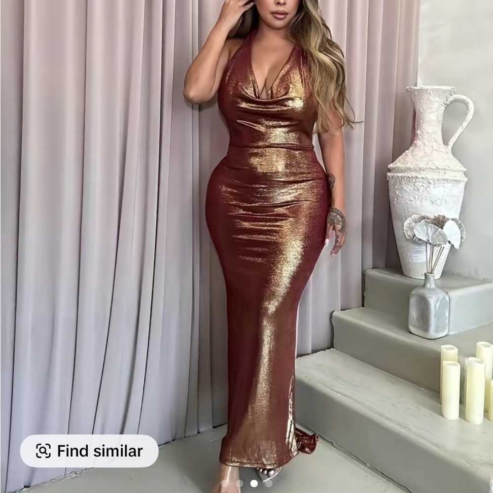 Elegant Metallic Gold Evening Gown